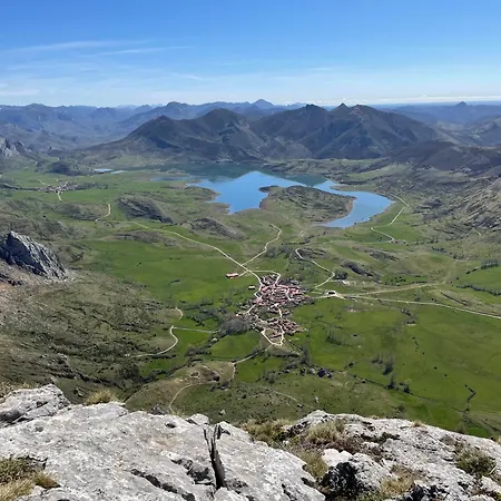 Valle De Arbas