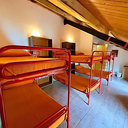 Valle De Arbas Hostal Cubillas de Arbas