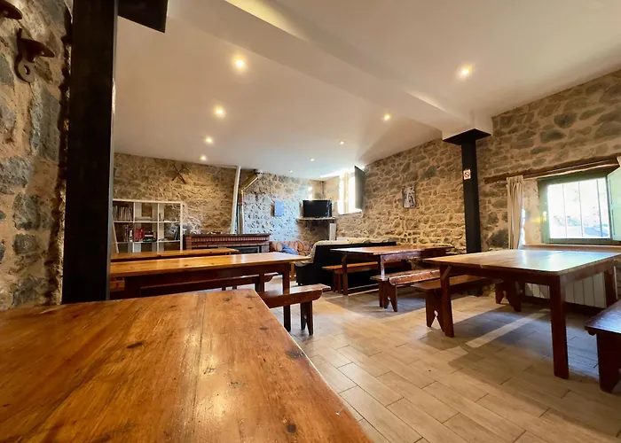 Valle De Arbas Auberge de jeunesse